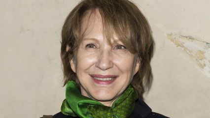 GALA VIDÉO - Le message énigmatique de Nathalie Baye 6 mois après la mort de Johnny