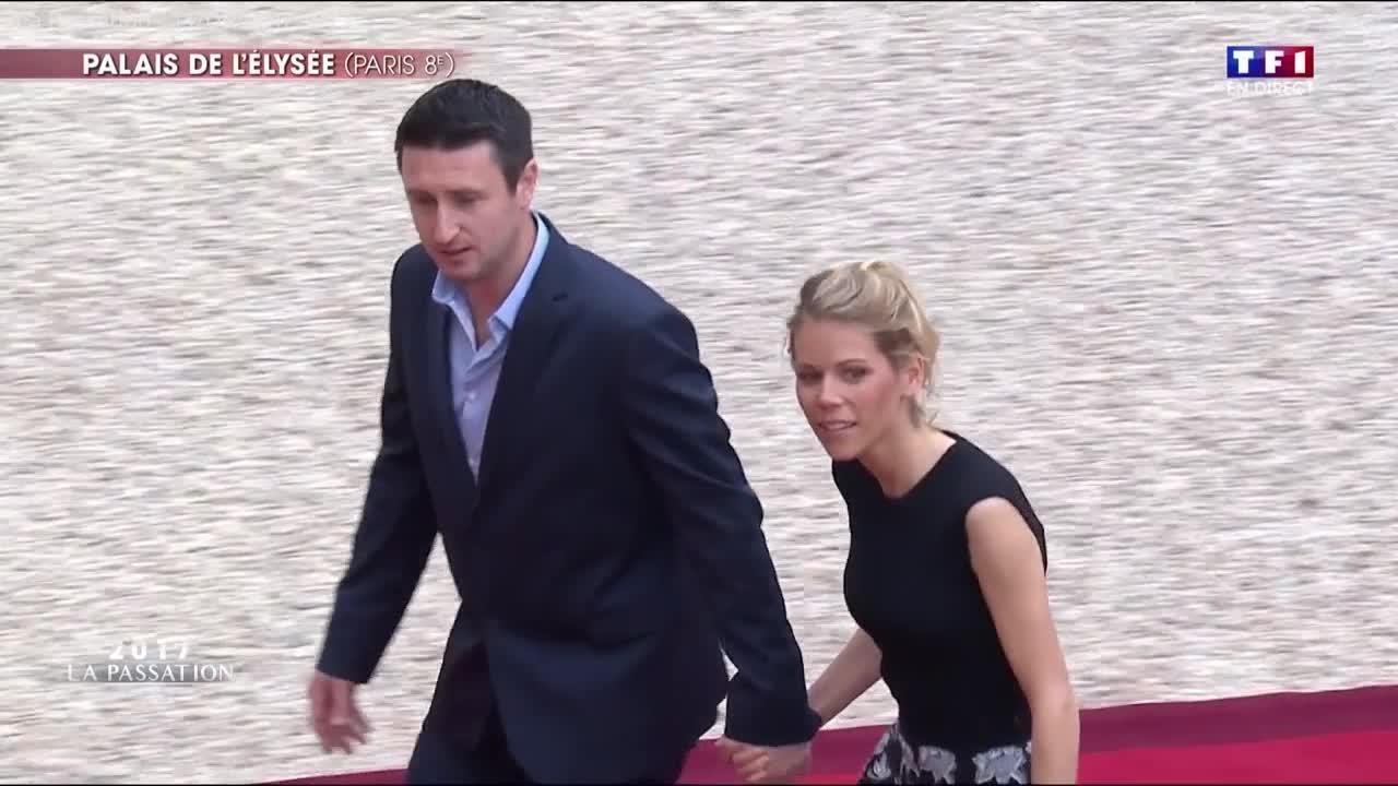GALA VIDEO - Les filles de Brigitte Macron lors...