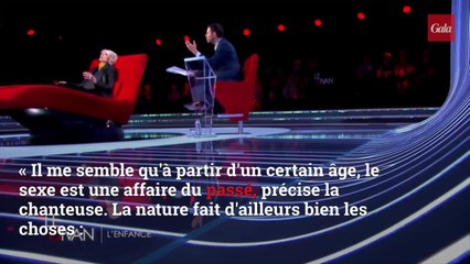 GALA VIDEO - Françoise Hardy évoque sa sexua­lité : « Une affaire du passé »