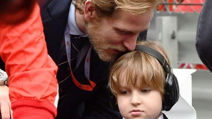 GALA VIDÉO - Sacha, le fils d’An­drea Casi­ra­ghi est le portrait de son père et de son grand-père décédé, Stefano