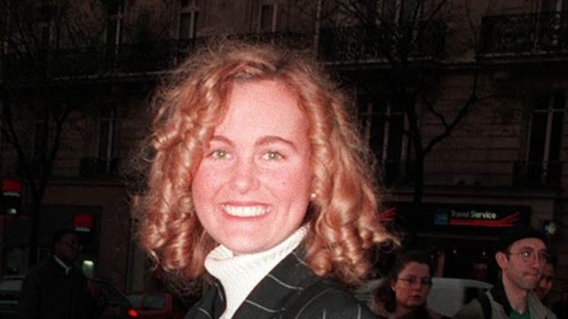 GALA VIDEO - Laeti­cia Hally­day : qui était son préten­dant avant de connaître Johnny ?