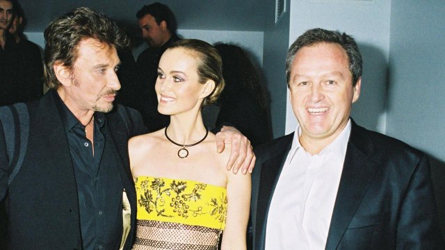 GALA VIDÉO - Qui est André Boudou, le père controversé de Laeticia Hallyday ?