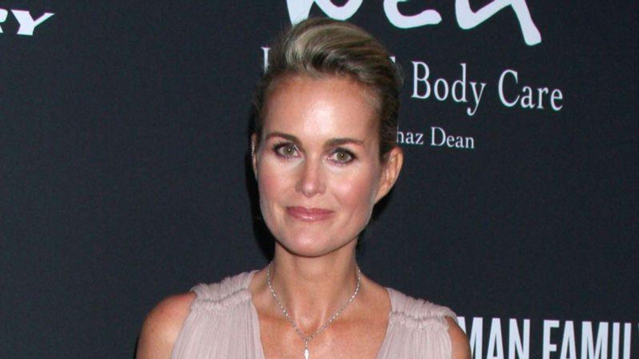 GALA VIDEO - Procès Johnny Hally­day, la victoire de Laeti­cia Hally­day : elle garde la main sur l'album post­hume