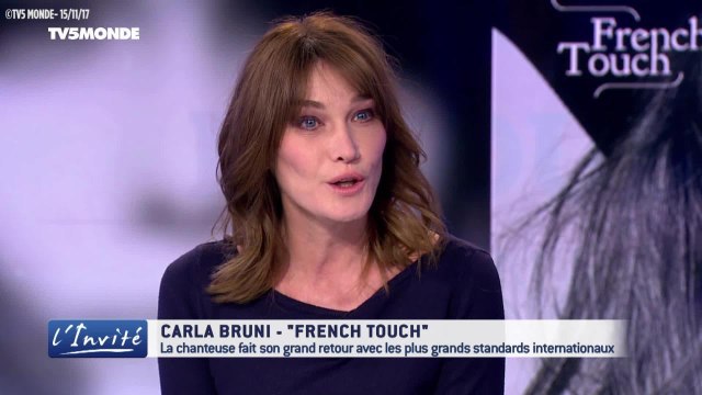 GALA VIDEO- Selon Carla Bruni , Nicolas Sarkozy voit Emmanuel Macron comme un poulain