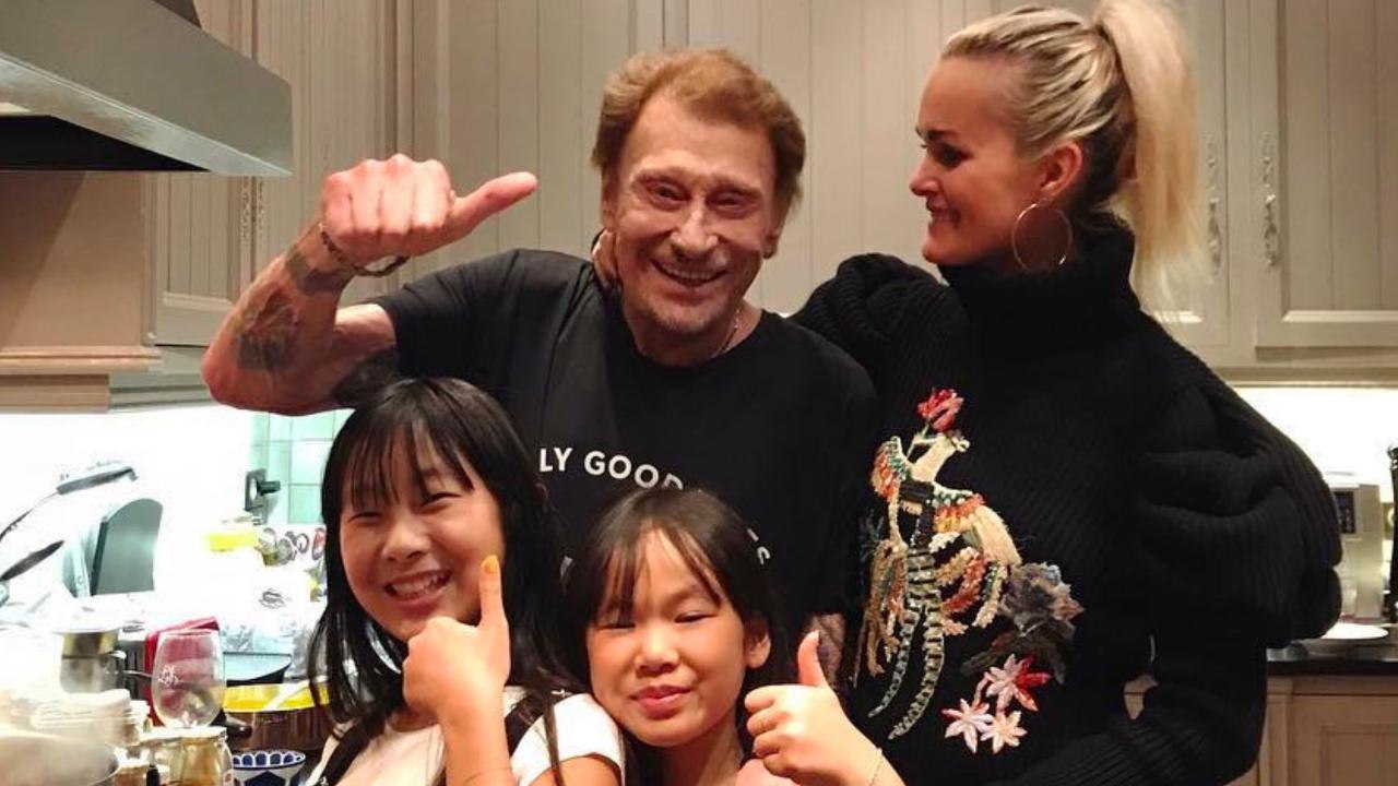 GALA VIDEO - Jean Imbert prépare un pot-au-feu pour la famille Hallyday