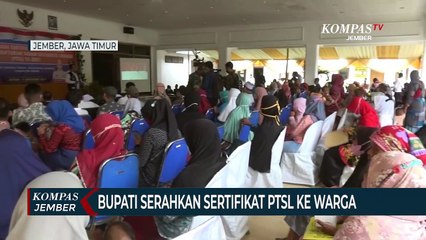 Bupati Jember Serahkan3000Sertifikat Tanah Gratis ke Warga