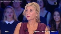 GALA VIDEO - Moundir déclare sa flamme à Michèle Laroque dans SLT