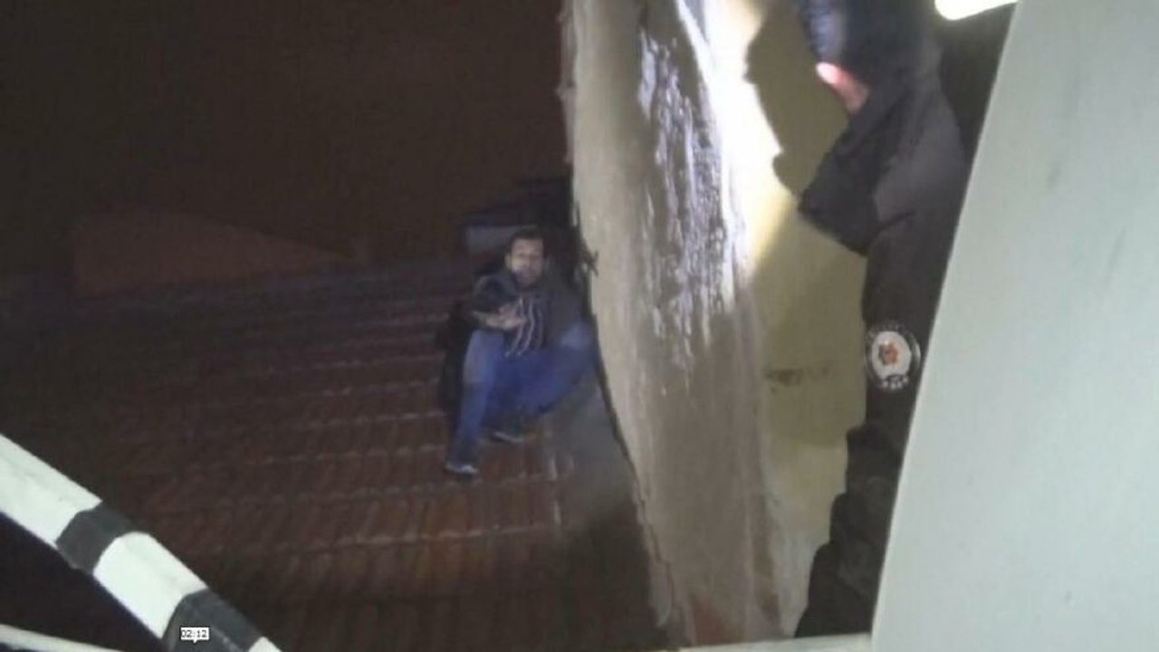 Evlendirme vaadiyle çağırıp dövüp, parasını gasp ettiler