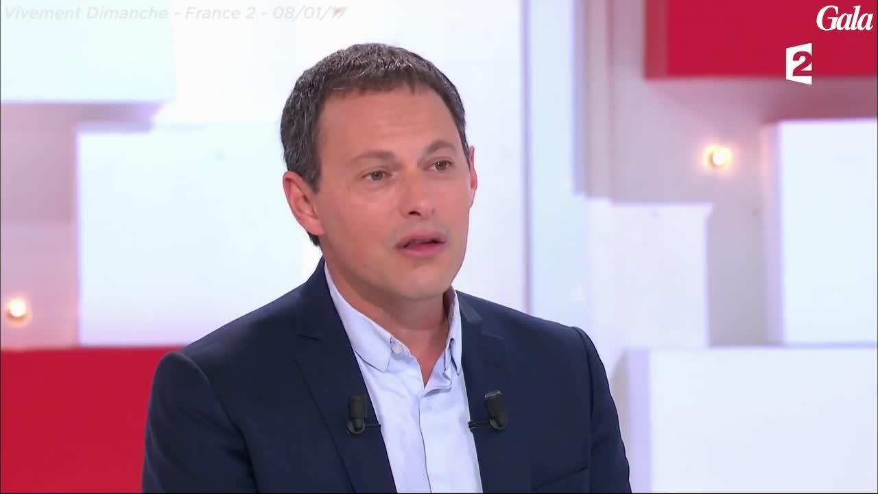 GALA VIDEO - Sur le plateau de "Vivement Dimanche", Marc-Olivier Fogiel évoque son rôle de père