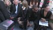 GALA VIDEO - Lily-Rose Depp arrive au défilé Chanel
