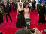 Gala.fr - Jennifer Lawrence et Marion Cotillard, égéries Dior au gala du Met Ball