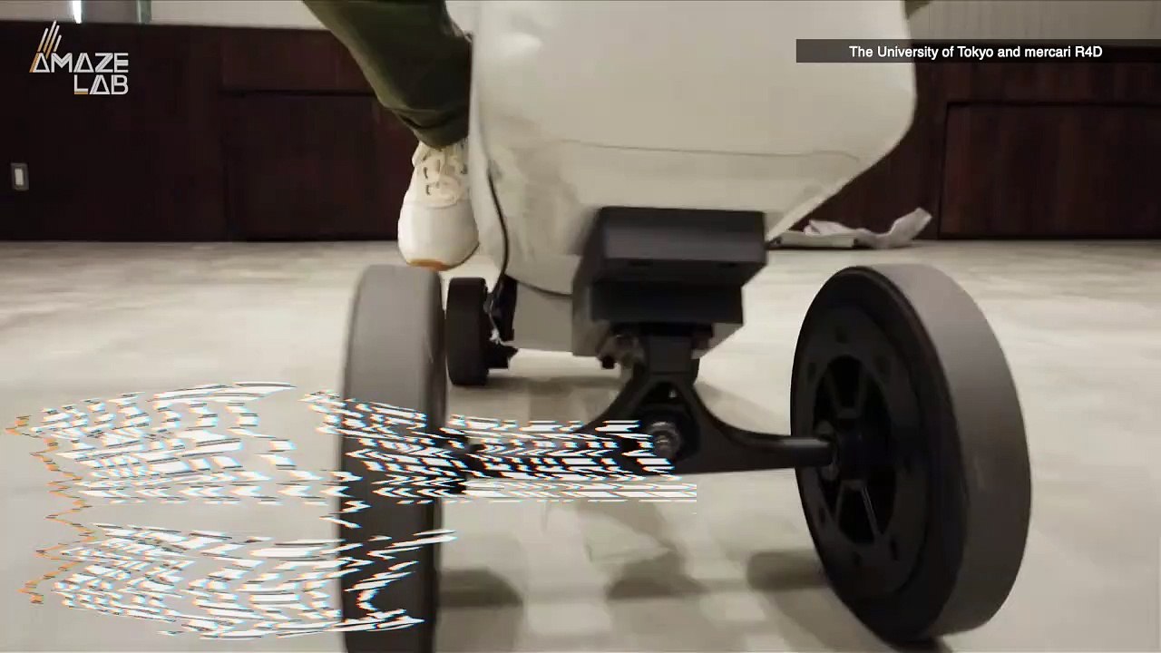 This Inflatable Motor Scooter Can Fit in a Backpack and Transport You Into the Future