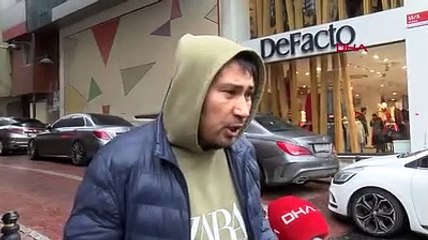 Zeytinburnu'nda sopalı saldırgan dehşet saçtı