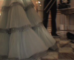 Bal des débutantes: les préparatifs au Crillon