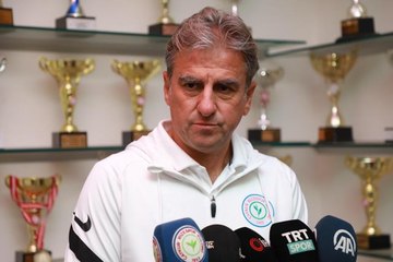 Descargar video: Çaykur Rizespor Teknik Direktörü Hamzaoğlu'ndan Yeni Malatyaspor maçı değerlendirmesi