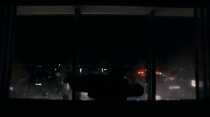 Vidéo- Alain Chabat s'intéresse aux bébés du monde