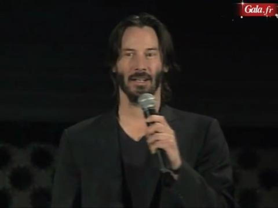 Keanu Reeves acclamé place Jemaa El Fna à Marrakech