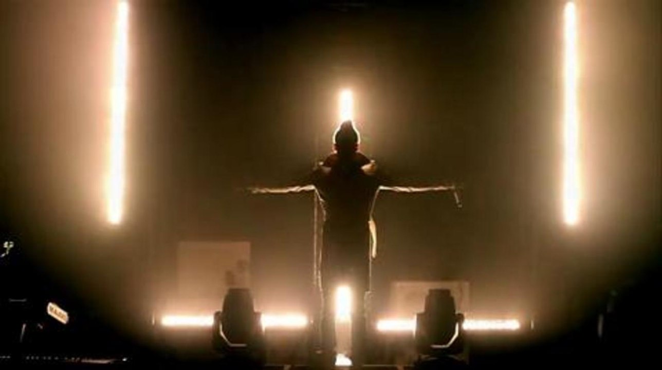 Closer To The Edge- 30 Seconds to Mars