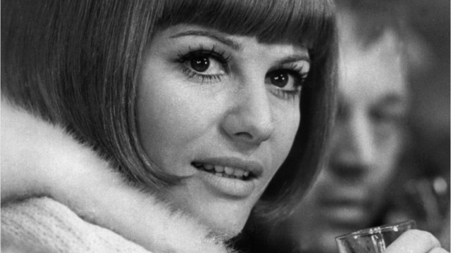 GALA VIDEO - Claudia Cardinale : retour sur la rumeur avec Jacques Chirac