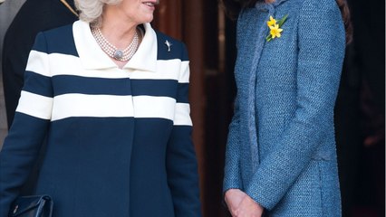 GALA VIDEO - Kate Middleton influencée par une tête couronnée dont on ne se serait pas douté