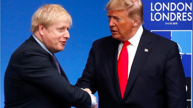 GALA VIDEO : Boris Johnson futur papa en soins intensifs : qui sont ses enfants aînés ?