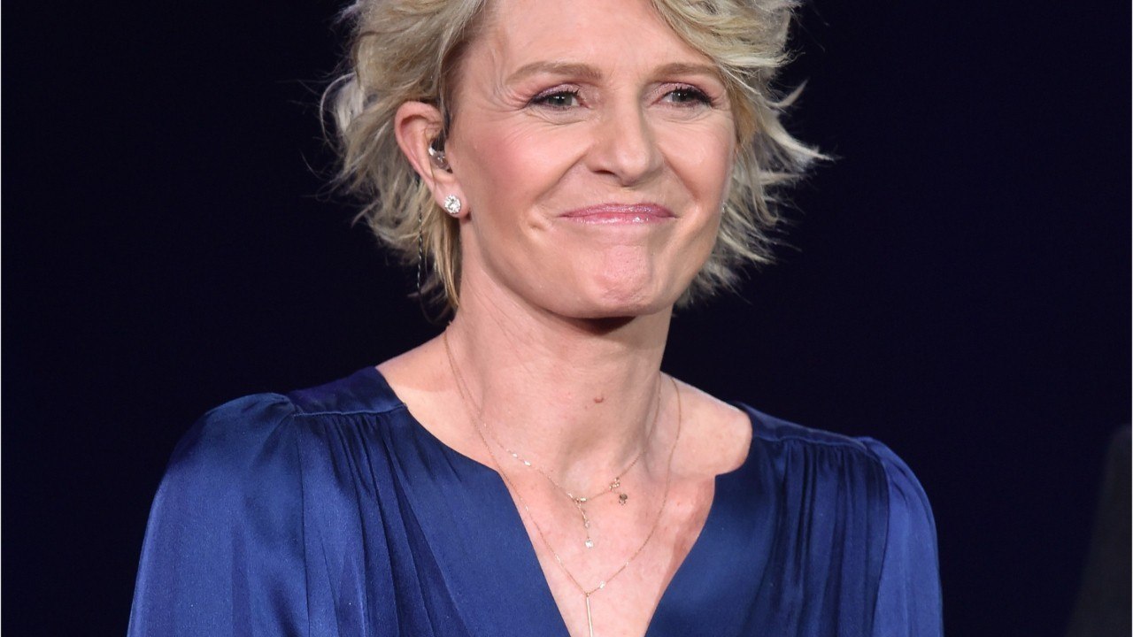 GALA VIDEO - Confinée en Normandie, Sophie Davant inaugure « Affaire conclue à la maison "