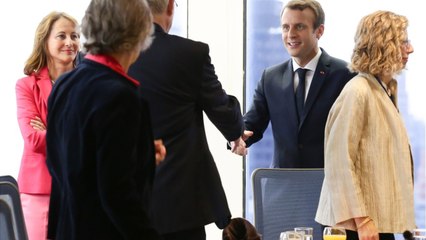 GALA VIDEO : Emmanuel Macron "ému" : cette visite qui l’a chamboulé
