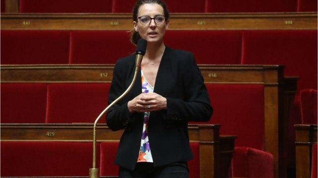 GALA VIDEO - Coralie Dubost : comment la compagne d'Olivier Véran a été « repérée par les proches d'Emmanuel Macron