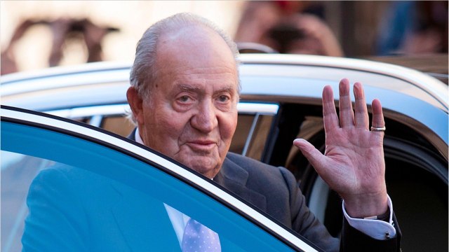 GALA VIDEO - Juan Carlos d’Espagne en pleine débâcle : son ex-maîtresse Corinna Larsen dépose plainte pour “menaces et harcèlement”