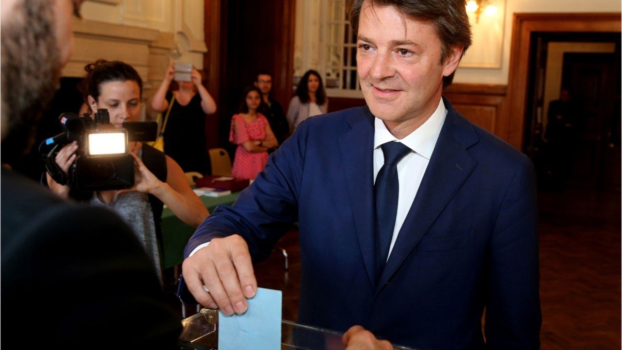 GALA VIDEO - François Baroin réélu à Troyes : quand il menait le combat contre un restaurant McDonald's