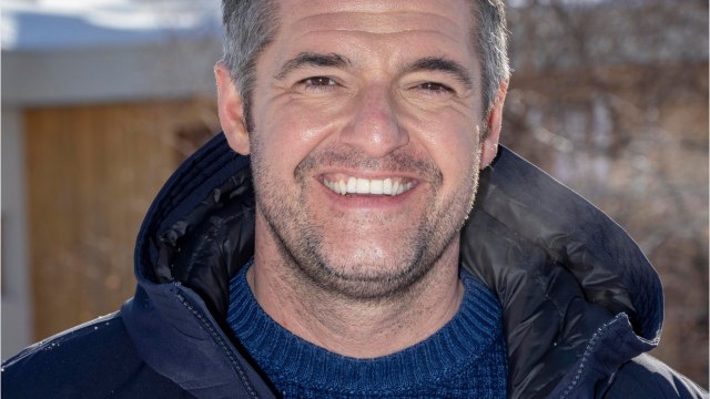 GALA VIDEO - Arnaud Ducret : les secrets de sa famille recomposée avec Claire