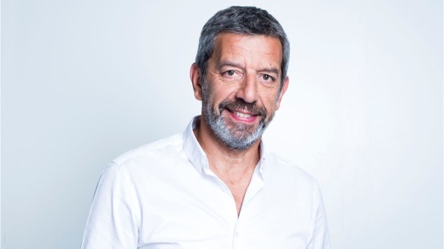 GALA VIDEO - Michel Cymes (Ensemble avec nos soignants) remplacé par Samuel Etienne