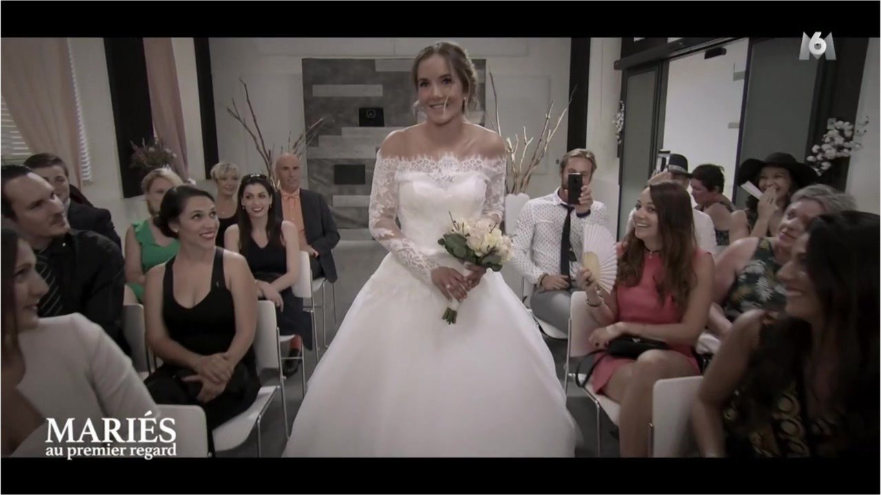 GALA VIDEO - Mariés au premier regard : accusé de "porter atteinte à l'amour", le maire de Grans se défend