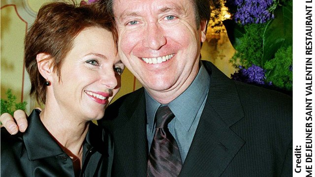 GALA VIDEO : En pleine crise, Jean-Pierre Pernaut, 69 ans, remplacé par Jacques Legros, 68 ans, les internautes perplexes