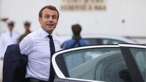 GALA VIDÉO - La voiture d’Emmanuel Macron en panne, le président obligé de prendre un véhicule non blindé