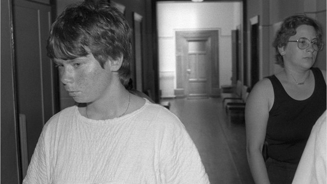 GALA VIDEO - Affaire Grégory : l'avocat des époux Villemin affirme que Murielle Bolle ne savait pas ce qu’elle faisait en raison de son âge