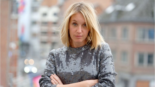 GALA VIDEO - Une célèbre actrice française a tenté d’allumer un joint à Matignon !