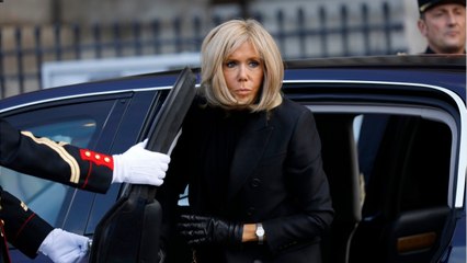 GALA VIDEO - Brigitte Macron victime d’un odieux mensonge sur son salaire