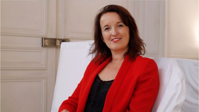 GALA VIDEO - Anne Roumanoff dévoile son nouveau look : « J'avais envie de changer