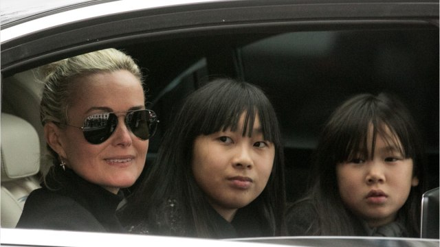 GALA VIDEO - Jade et Joy Hallyday délaissées par Laeticia : Mamie Rock tire la sonnette d'alarme !