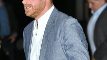 GALA VIDEO - Ce strip-tease du prince Harry qui laissa Charles et Camilla honteux