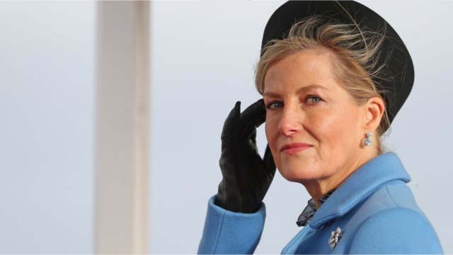 GALA VIDEO - Qui est Charlie van Straubenzee, cet ami dont le prince Harry est si proche ?