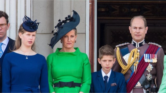 GALA VIDÉO - Sophie de Wessex : comment elle protège ses deux enfants Louise et James de la pression de la famille royale ?