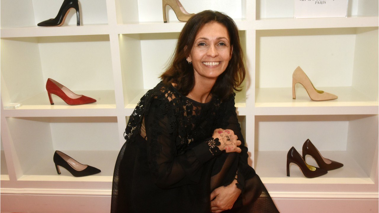 GALA VIDEO - Adeline Blondieau, l’ex de Johnny, “suivie par des psychiatres” : une expérience qui l’a fait changer de vie