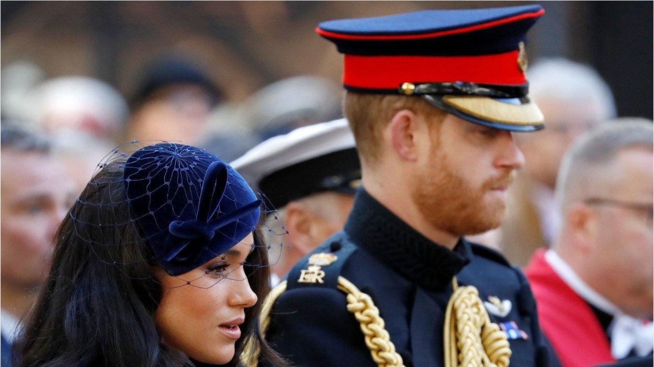 GALA VIDEO - Meghan Markle encore coachée par Harry : ce petit geste qui n’est pas passé inaperçu