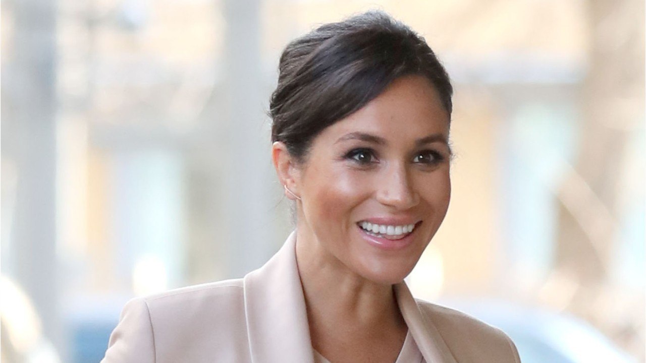 GALA VIDEO - Meghan Markle réapparaît dans la série Suits qui touche à sa fin