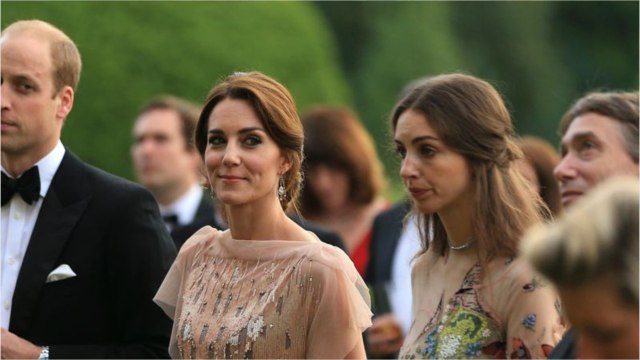 GALA VIDEO - Kate Middleton et William rejoints par Rose Hanbury à la messe avec la reine