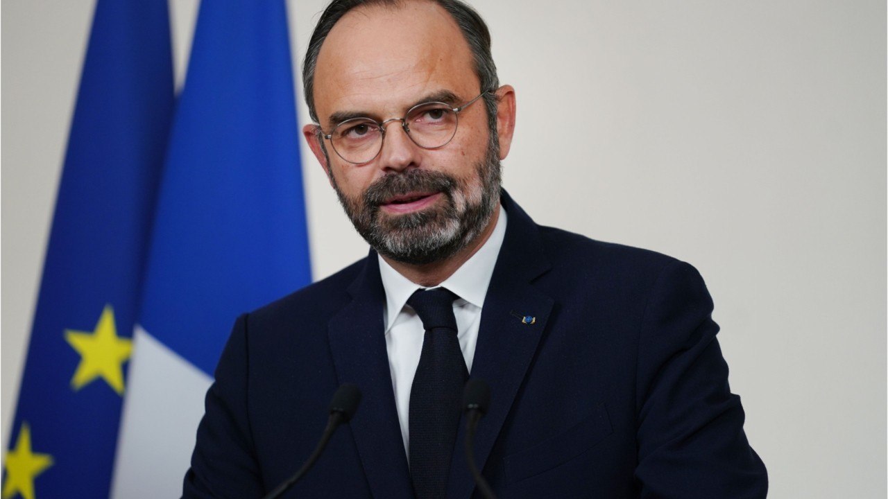 GALA VIDEO - Edouard Philippe épuisé ? « Il a beaucoup dormi " pendant les fêtes