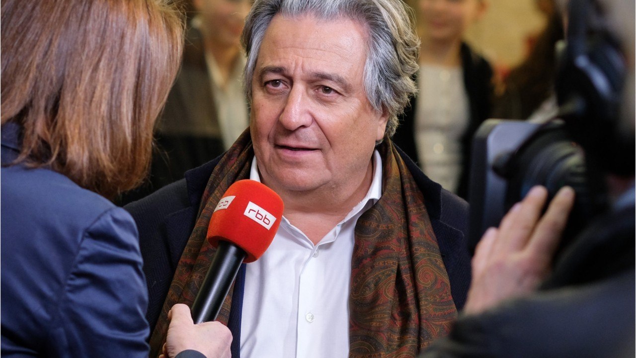GALA VIDEO - Christian Clavier pénible ? Il rép...