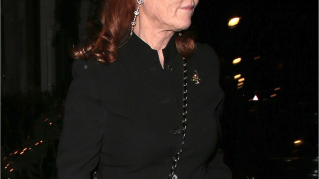 GALA VIDEO - Sarah Ferguson : ce touchant discours qui a ému ses filles Beatrice et Eugenie